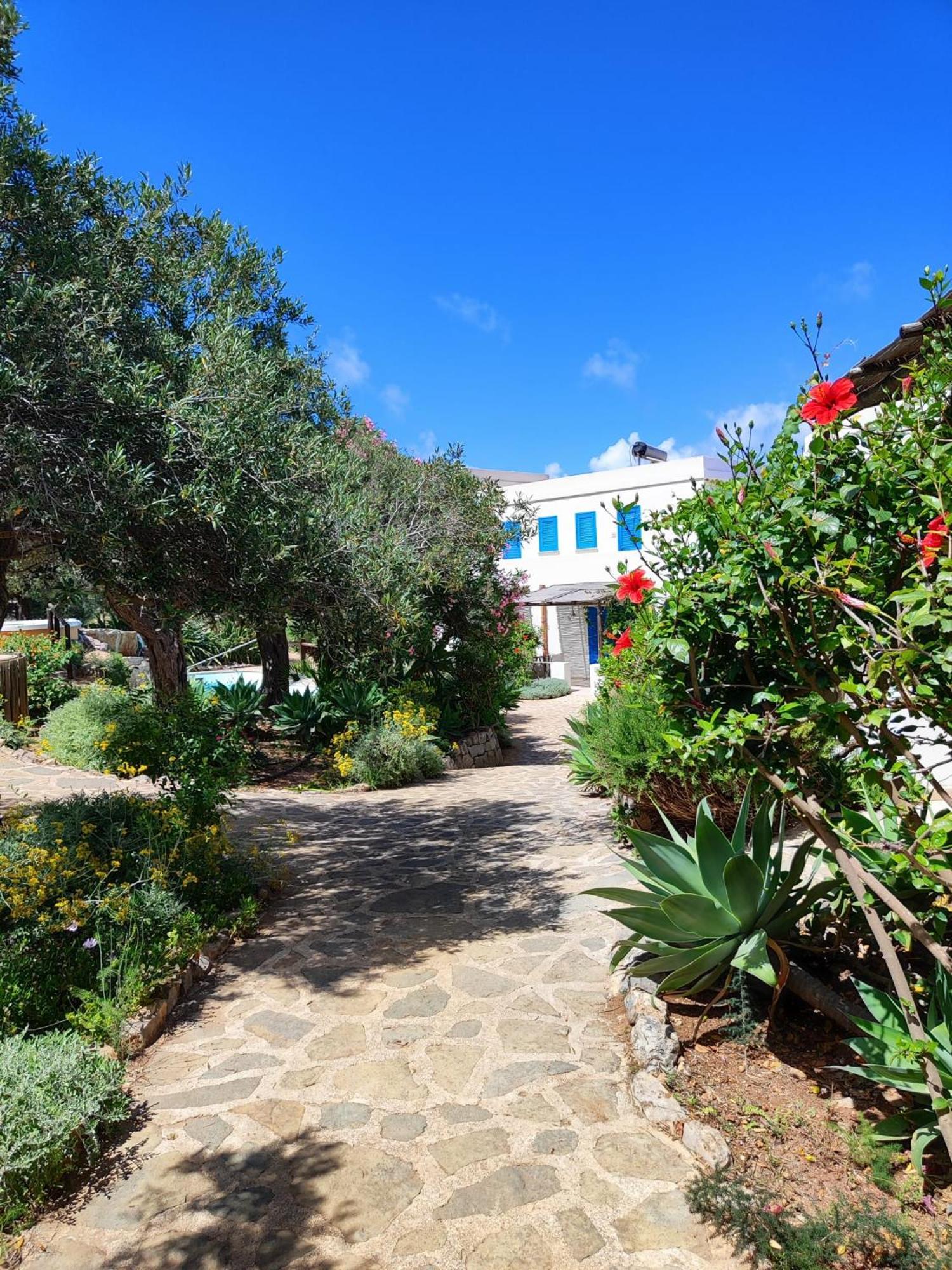 Marettimo Residence Bagian luar foto