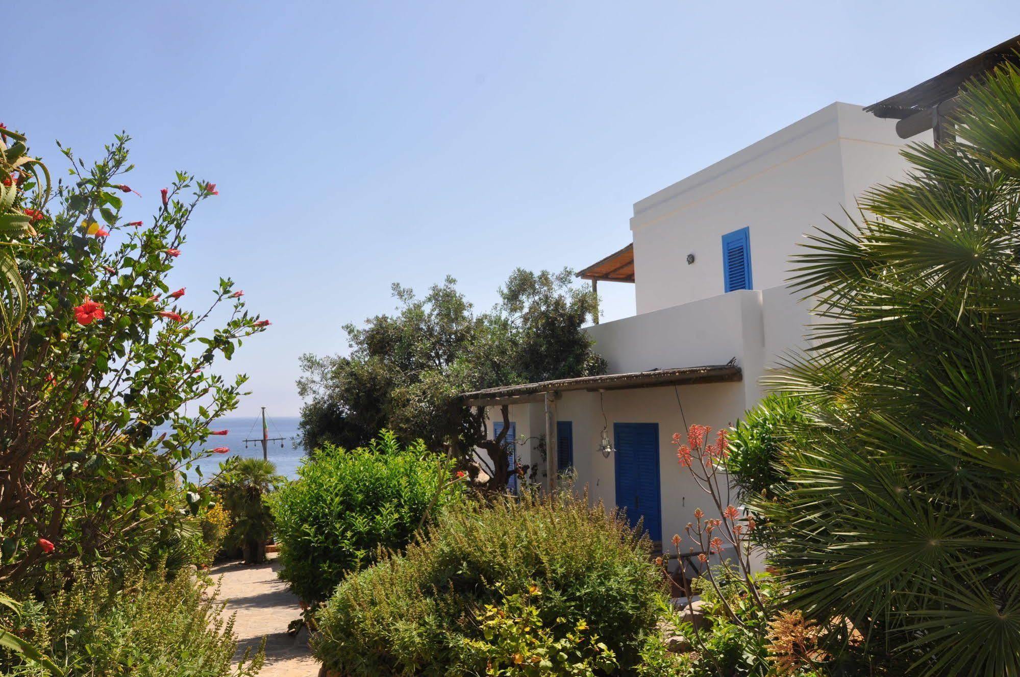 Marettimo Residence Bagian luar foto