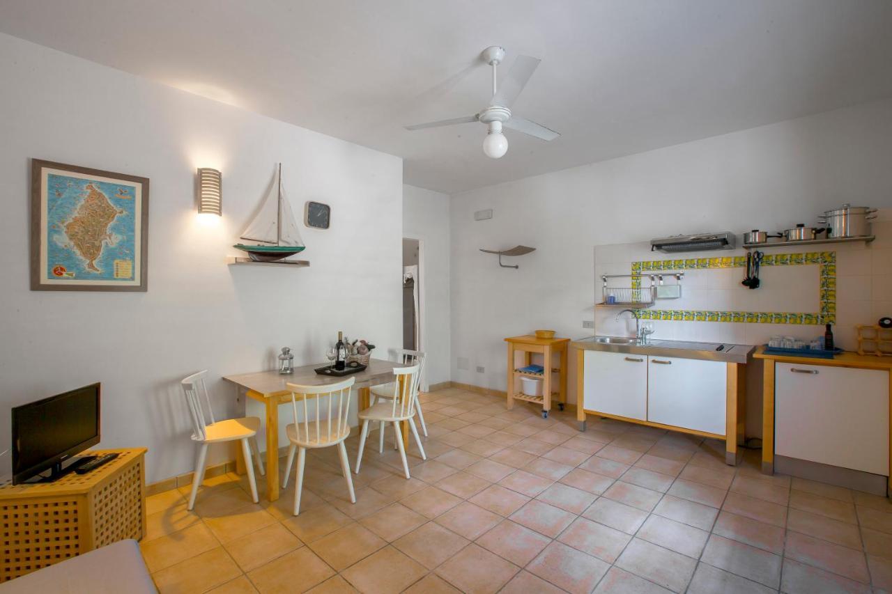 Marettimo Residence Bagian luar foto